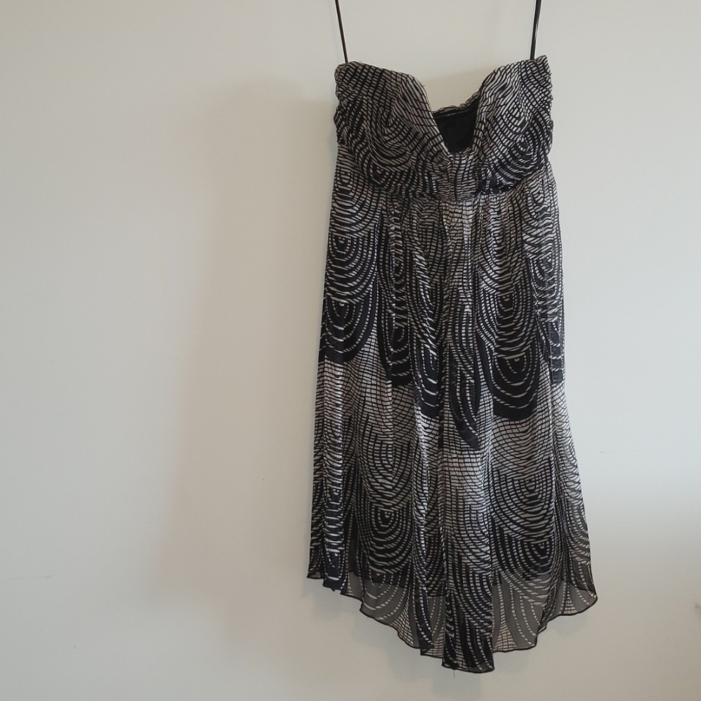 Express printed strapless dress